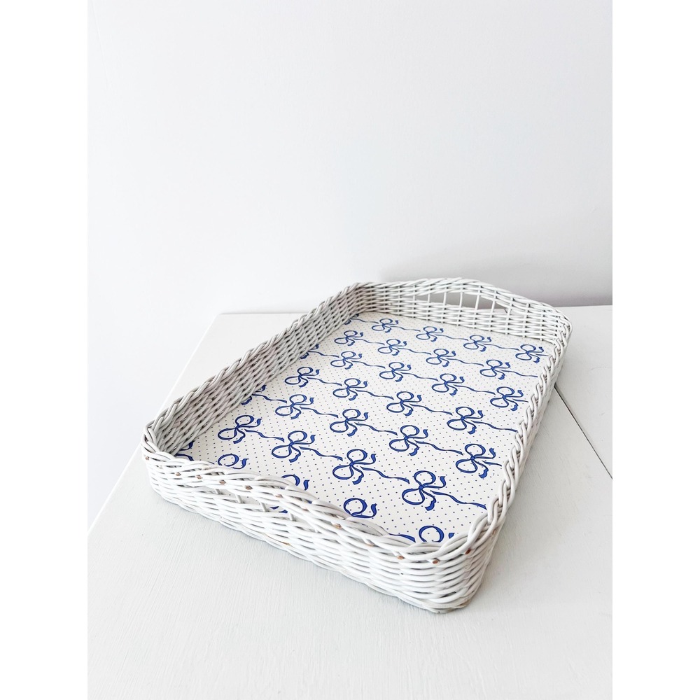Large Blue & White Bow Print Tray with Wicker Rim Serving Tray, Tea Tray - Picture 5 of 6